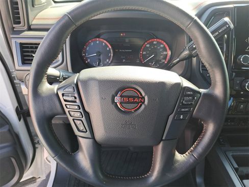 Used 2023 Nissan Titan PRO-4X w/ Pro-4x Convenience Package image 28