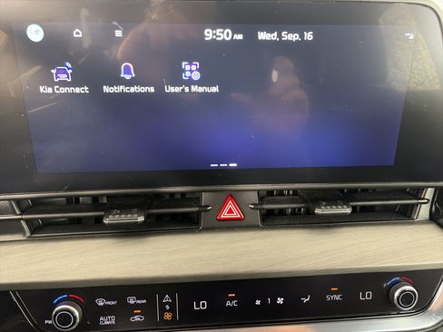 Used 2024 Kia Sportage X-Line AWD/4WD image 19