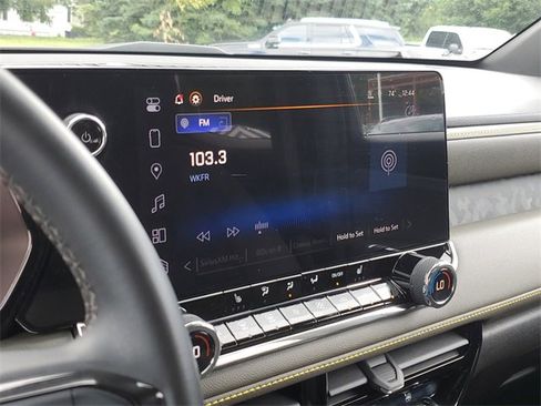 Used 2023 Chevrolet Colorado ZR2 w/ LPO, Tailgate Decal Package image 16