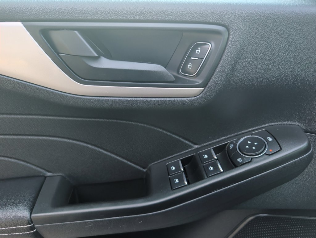 Used 2022 Ford Escape S FWD image 10