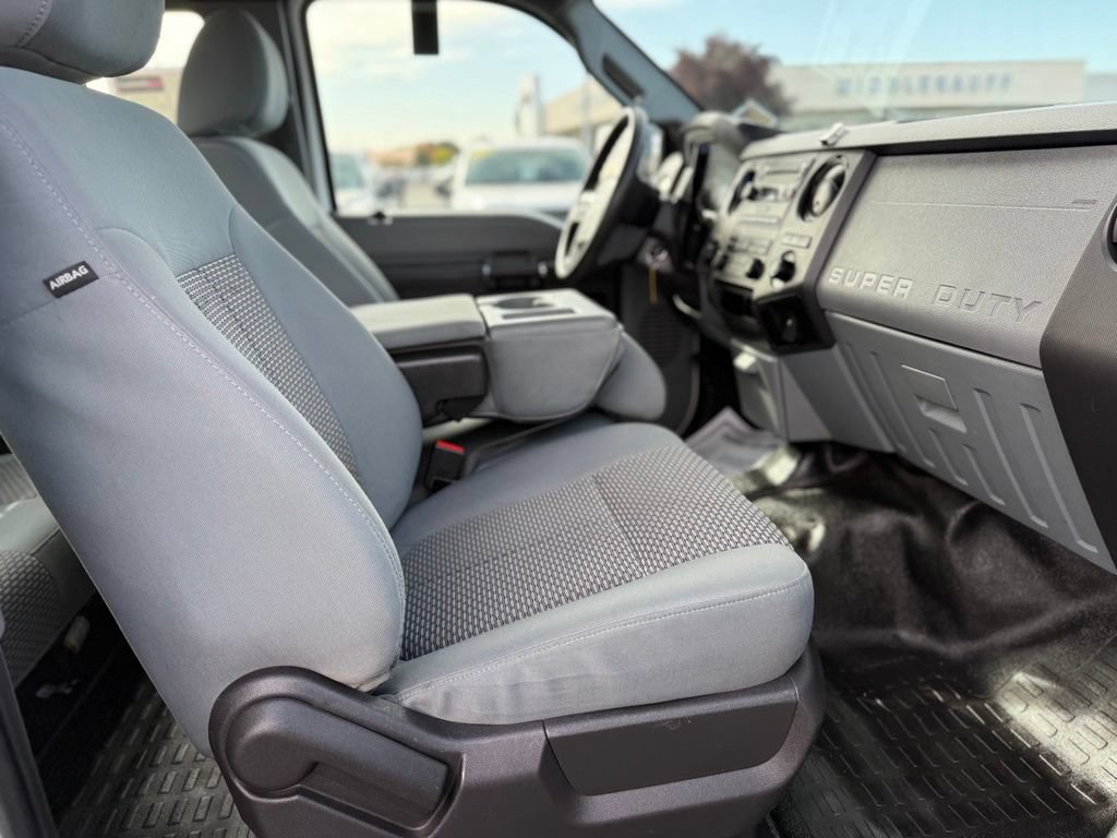 Used 2015 Ford F250 XL w/ Power Equipment Group AWD/4WD image 17
