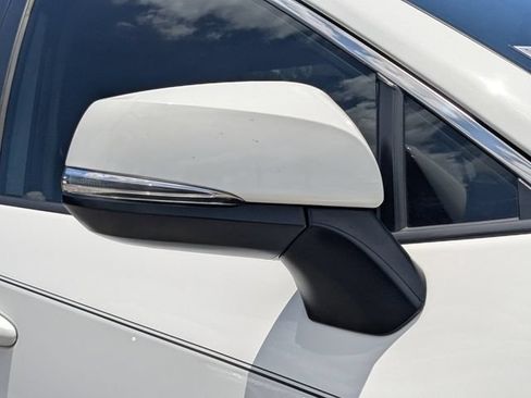 Used 2023 Toyota RAV4 XLE FWD image 13