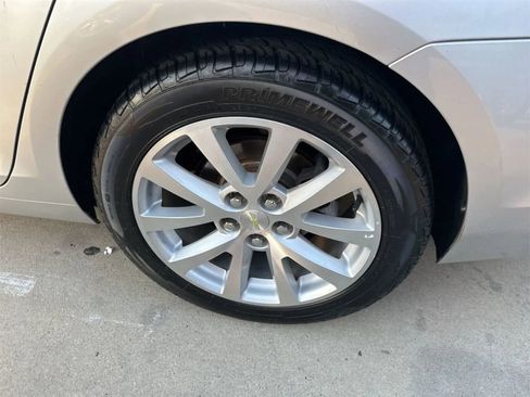 Used 2015 Chevrolet Malibu LTZ image 12