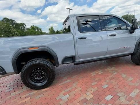 Used 2024 GMC Sierra 2500 AT4X w/ AT4X AEV Edition AWD/4WD image 2