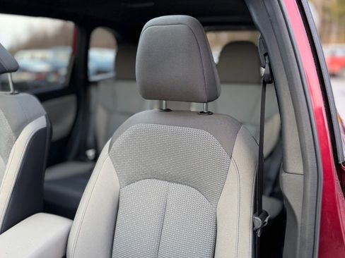 Used 2025 Subaru Forester Premium image 6