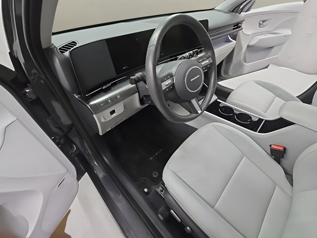 Certified 2024 Hyundai Kona Limited AWD/4WD image 13