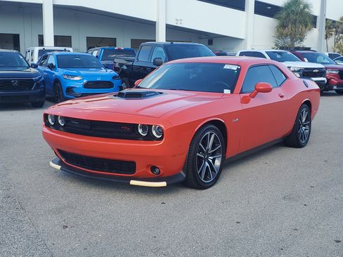 Used 2023 Dodge Challenger R/T w/ Plus Package RWD image 7