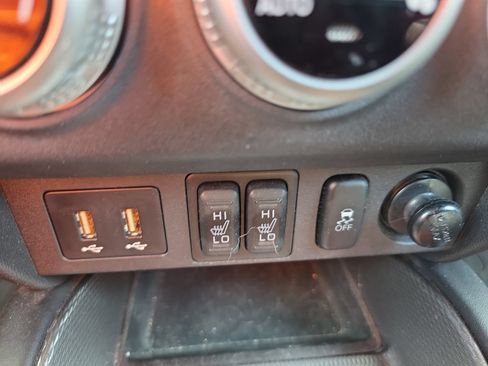 Used 2021 Mitsubishi Outlander Sport GT AWD/4WD image 28