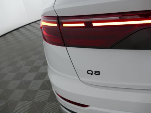 New 2026 Audi Q8 Premium Plus image 28