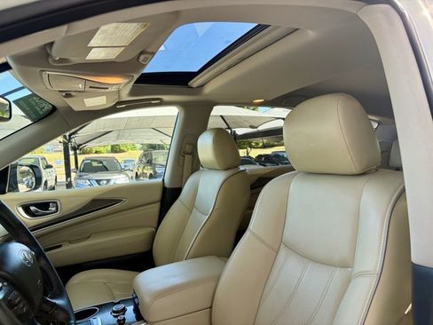 Used 2018 INFINITI QX60 Luxe w/ Premium Package AWD/4WD image 13