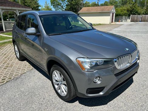 Used 2016 BMW X3 xDrive28i AWD/4WD image 3