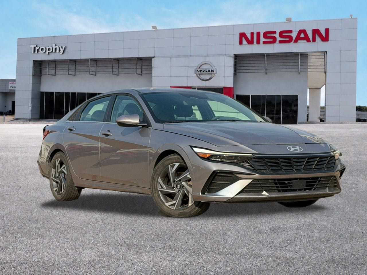 Used 2025 Hyundai Elantra SEL FWD image 1
