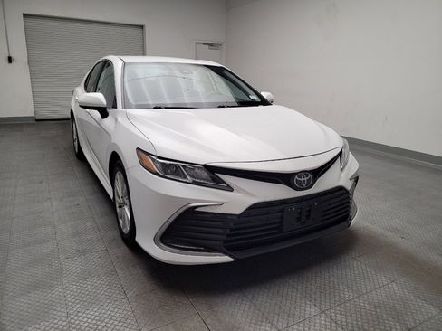 Used 2023 Toyota Camry LE FWD image 14