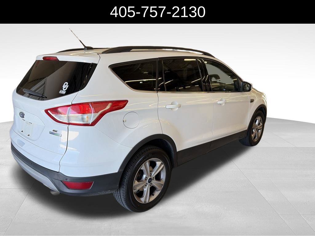 Used 2016 Ford Escape SE w/ SE Leather Comfort Package FWD image 11