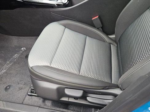 New 2026 Chevrolet Trax LT w/ Driver Confidence Package image 4