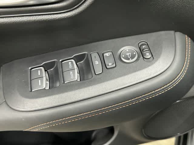 Used 2024 Honda HR-V Sport image 20