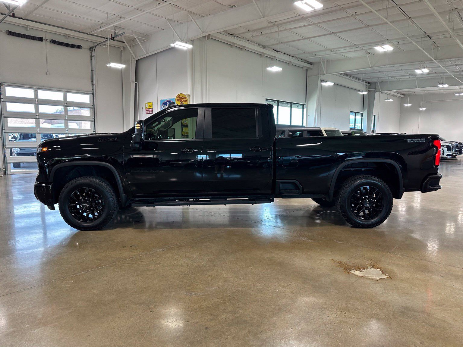 Used 2025 Chevrolet Silverado 2500 LT w/ Trail Boss Package AWD/4WD image 5