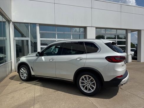 Used 2023 BMW X5 xDrive40i w/ Premium Package image 26
