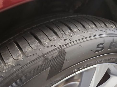 Used 2012 Acura TL w/ Technology Package image 28