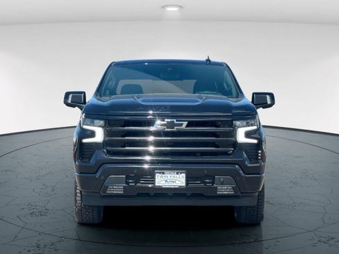 Used 2024 Chevrolet Silverado 1500 High Country w/ Midnight Edition AWD/4WD image 10