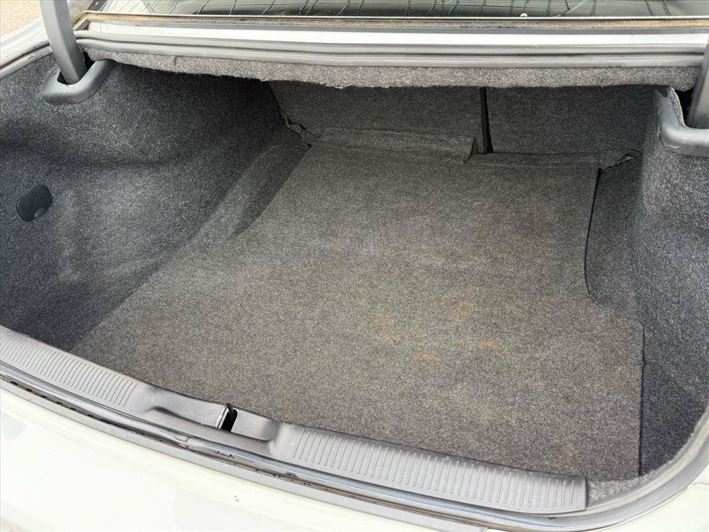 Used 2016 Dodge Charger R/T RWD image 27