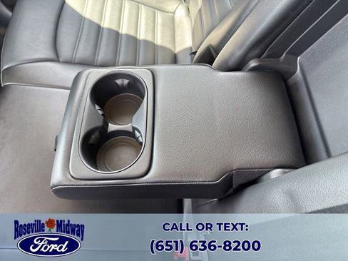 Used 2018 Ford Edge SEL w/ Equipment Group 201A AWD/4WD image 33