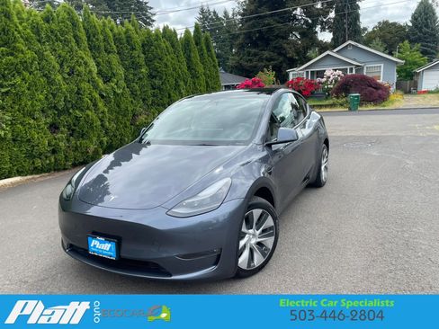Used 2023 Tesla Model Y Long Range AWD/4WD image 2