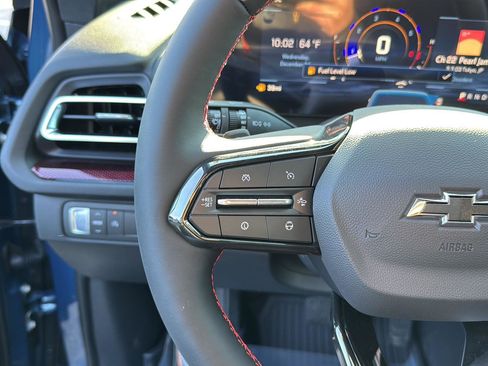 New 2026 Chevrolet Traverse RS w/ LPO, Floor Liner Package FWD image 18