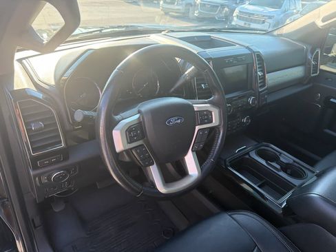 Used 2021 Ford F250 Lariat w/ Lariat Ultimate Package AWD/4WD image 16