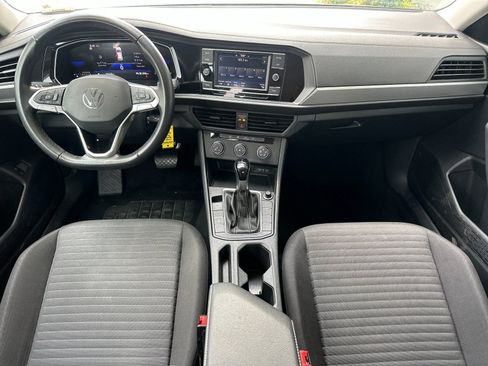 Used 2024 Volkswagen Jetta S image 12