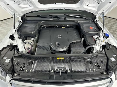 New 2026 Mercedes-Benz GLS 450 4MATIC image 33