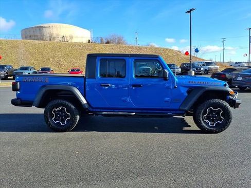 Used 2023 Jeep Gladiator Rubicon w/ LED Lighting Group image 3