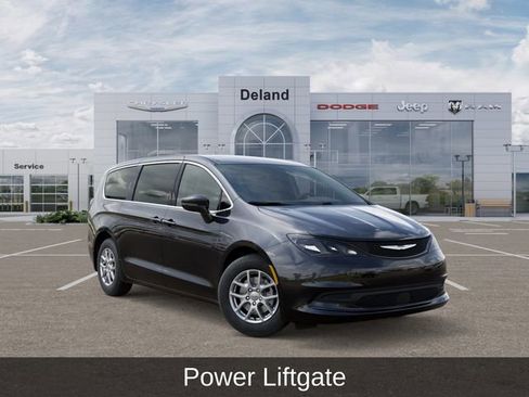 New 2026 Chrysler Voyager LX FWD image 5