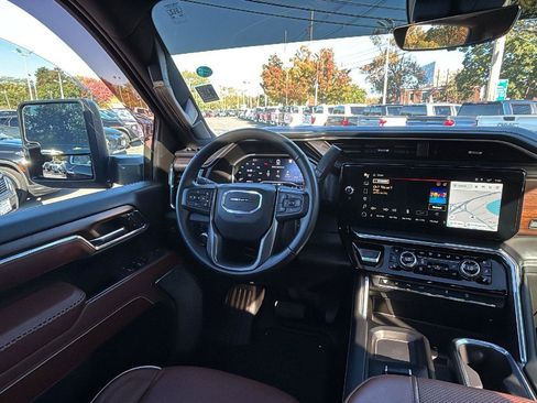 Certified 2024 GMC Sierra 2500 Denali Ultimate w/ Snow Plow Prep/Camper Package image 28