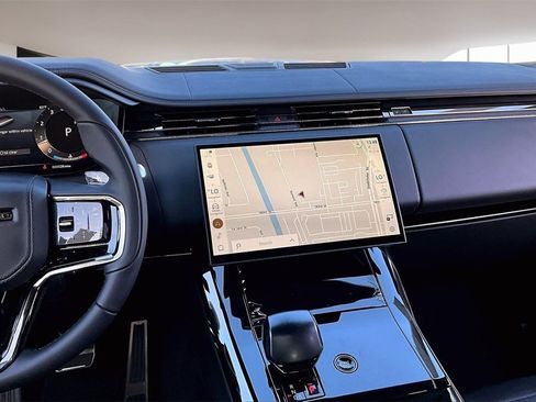 New 2025 Land Rover Range Rover Sport SV Edition Two image 6