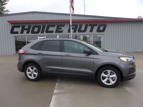 Used 2024 Ford Edge SE AWD/4WD image 2