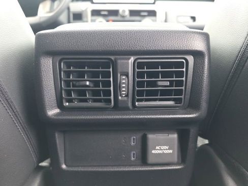 Used 2025 Toyota 4Runner TRD Off-Road Premium image 33