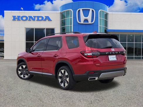 New 2026 Honda Pilot Elite image 5