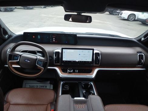 Used 2025 Ford Expedition Max King Ranch AWD/4WD image 19