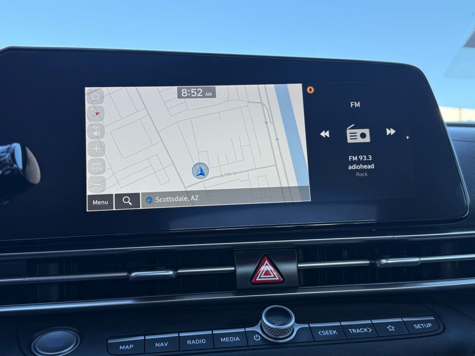 Used 2025 Hyundai Elantra SEL FWD image 21
