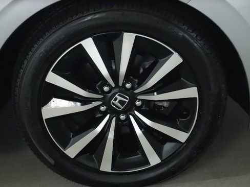 Used 2023 Honda Civic EX image 10