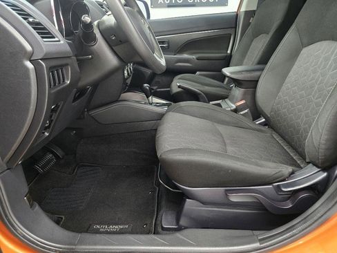 Used 2020 Mitsubishi Outlander Sport ES FWD image 10