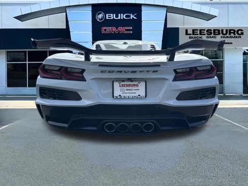 Used 2023 Chevrolet Corvette Z06 w/ Z07 Performance Package RWD image 6