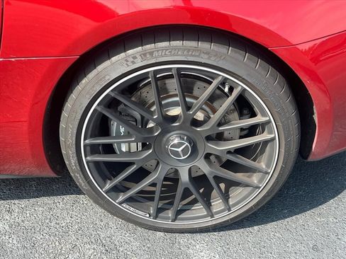 Used 2020 Mercedes-Benz AMG GT Roadster image 32