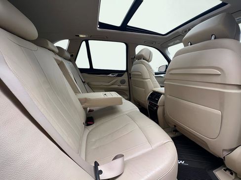 Used 2015 BMW X5 xDrive35d image 26
