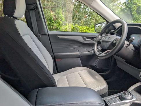 Used 2024 Ford Escape Active w/ Tech Pack #1 FWD image 13