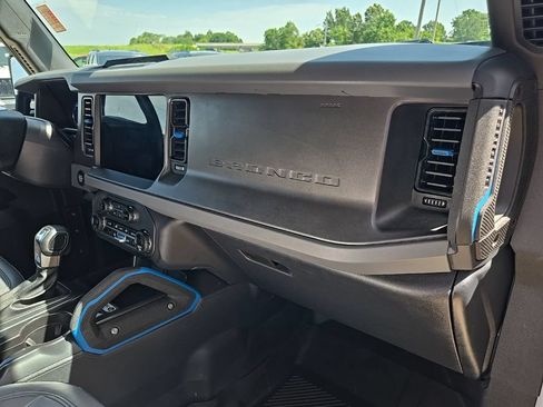 Used 2024 Ford Bronco Black Diamond AWD/4WD image 80