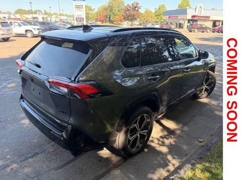 Used 2023 Toyota RAV4 XSE w/ Weather Package AWD/4WD image 9