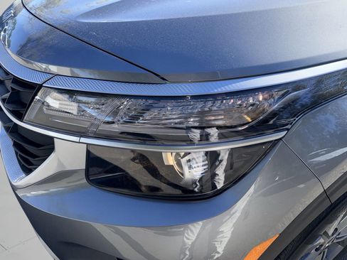 New 2026 Kia Seltos LX image 6