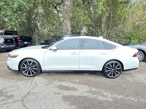 Certified 2024 Honda Accord Touring image 4